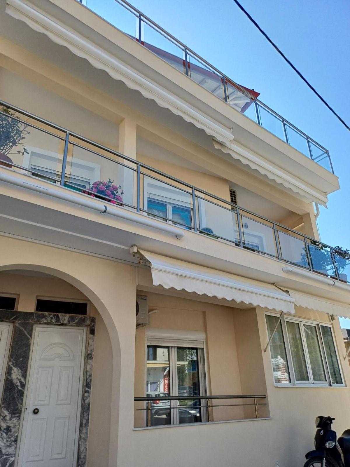 Bozikis House! A Cosy Apartment In The City Centre Скиатос Экстерьер фото